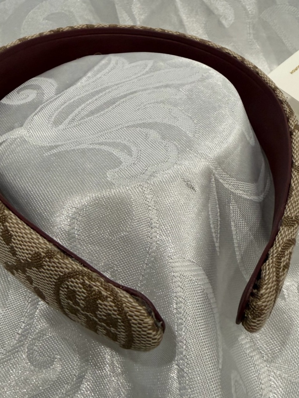 Tory Burch Beige Logo Pattern Headband with Brown Leather Lining. New - Picture 4 of 7